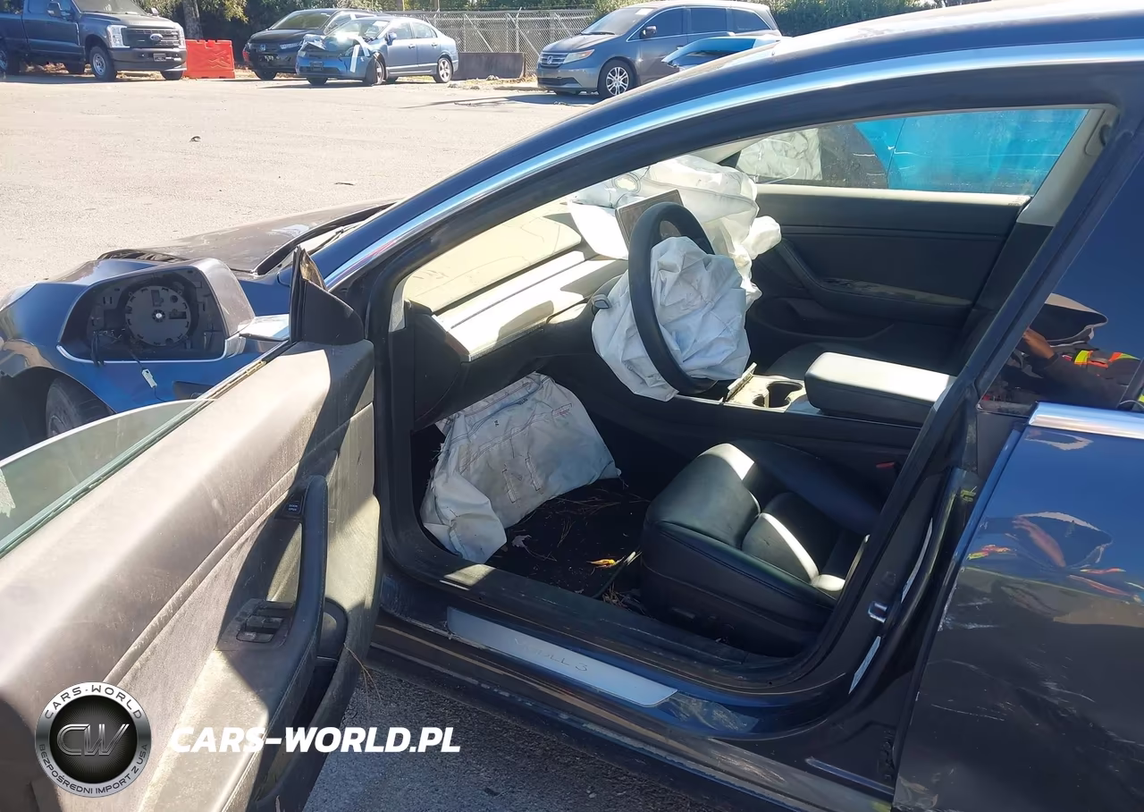 2020 Tesla Model 3 VIN:5YJ3E1EB7LF616766 - 5
