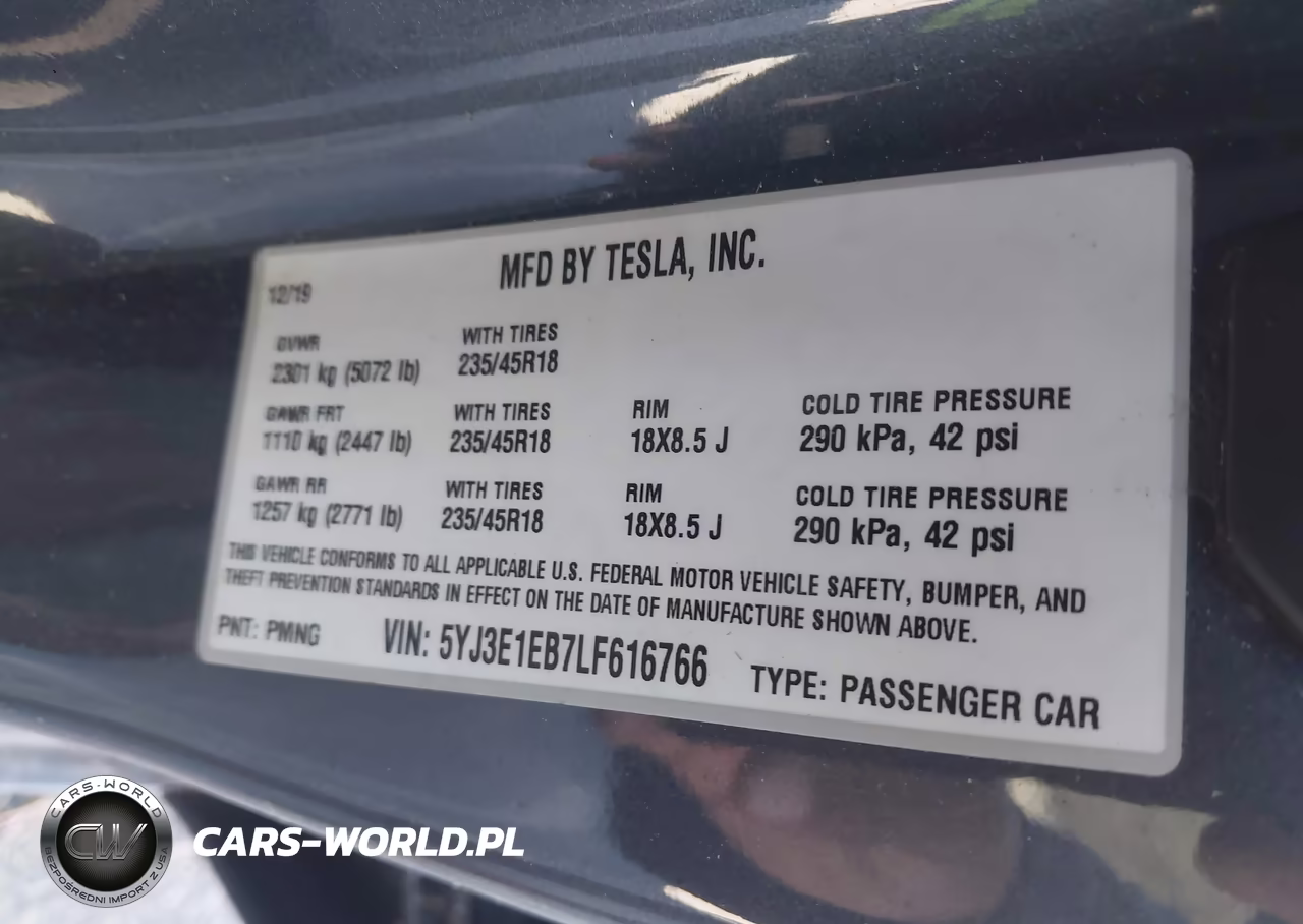 2020 Tesla Model 3 VIN:5YJ3E1EB7LF616766 - 9