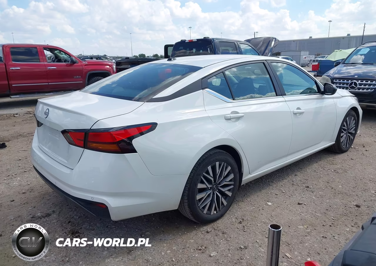 2026 Nissan Altima Sv Fwd VIN:1N4BL4DV3TN328409 - 4