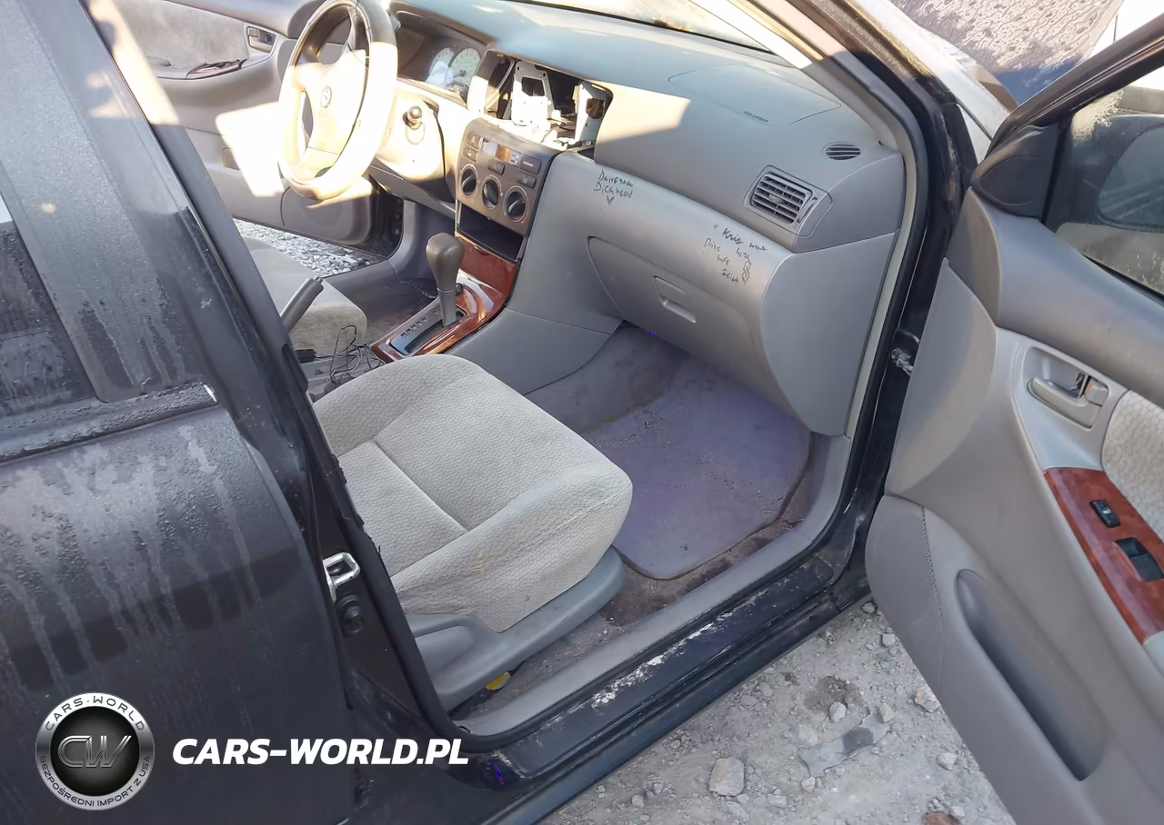 2004 Toyota Corolla Le VIN:1NXBR32E54Z300734 - 5