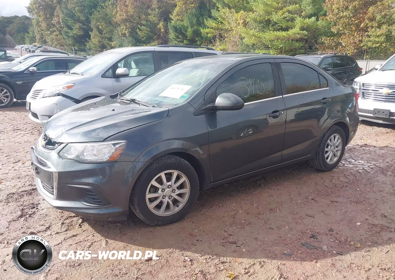 2018 Chevrolet Sonic Lt Auto VIN:1G1JD5SB2J4101807 - 2