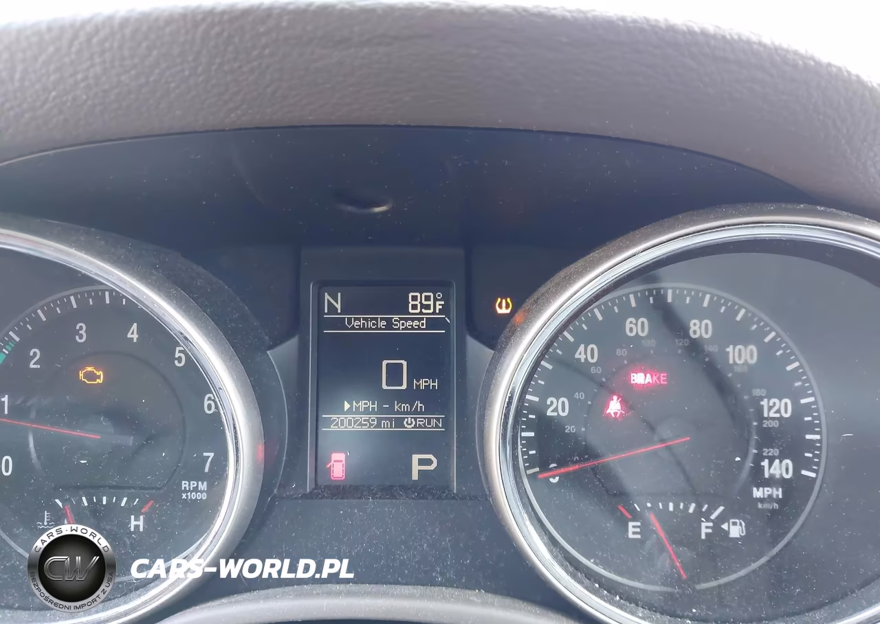 2012 Jeep Grand Cherokee Laredo VIN:1C4RJEAG5CC119615 - 7
