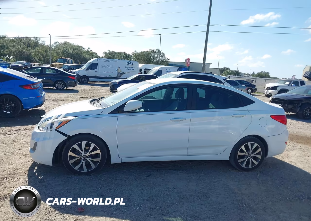 2017 Hyundai Accent Value Edition VIN:KMHCT4AE0HU340481 - 14