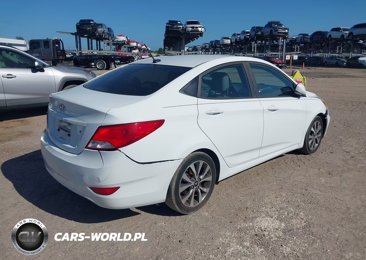 2017 Hyundai Accent Value Edition VIN:KMHCT4AE0HU340481 - 4