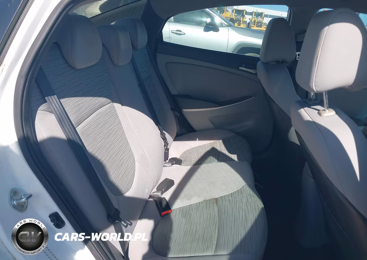 2017 Hyundai Accent Value Edition VIN:KMHCT4AE0HU340481 - 8