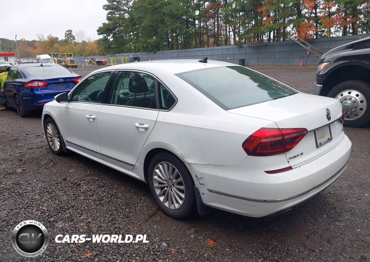 2017 Volkswagen Passat 1.8T Se VIN:1VWBT7A35HC006997 - 3