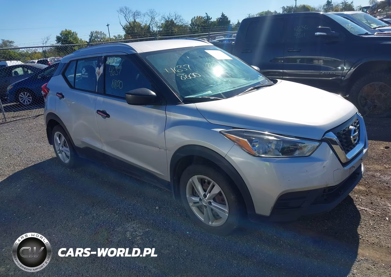 2018 Nissan Kicks S