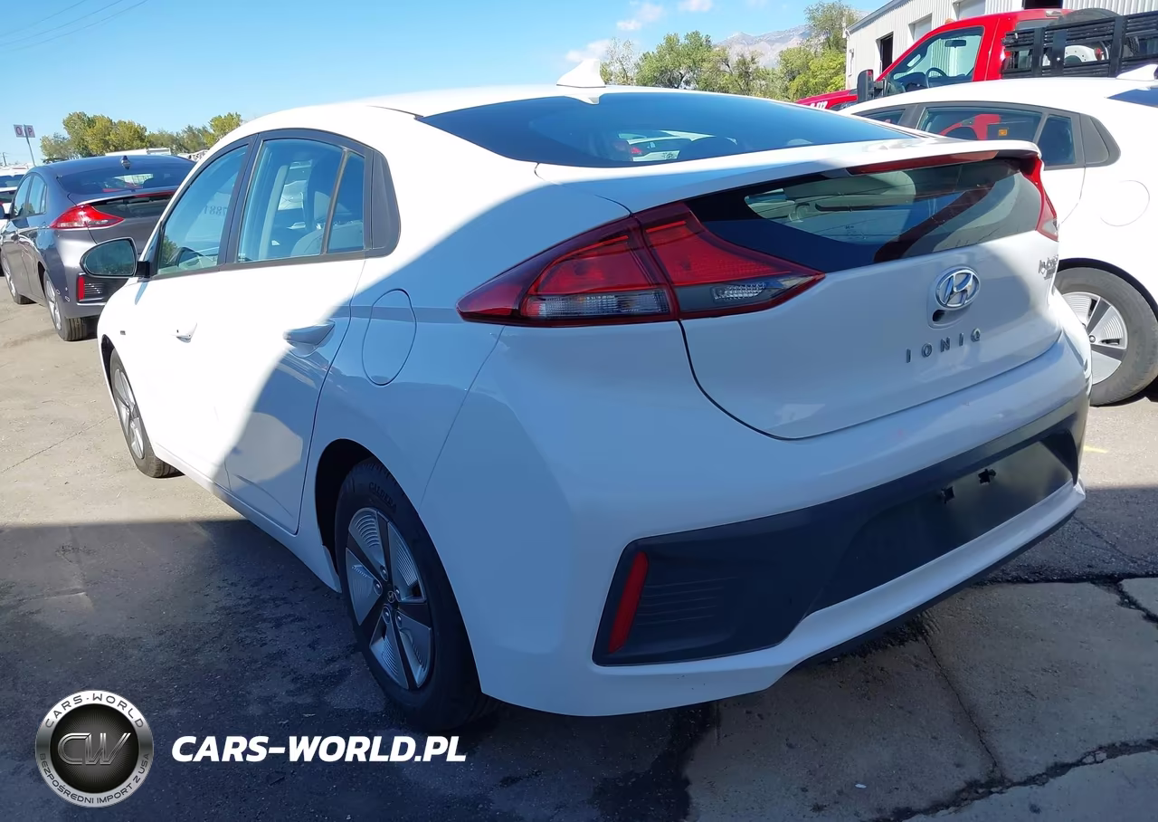 2020 Hyundai Ioniq Hybrid Blue VIN:KMHC65LC1LU233294 - 3