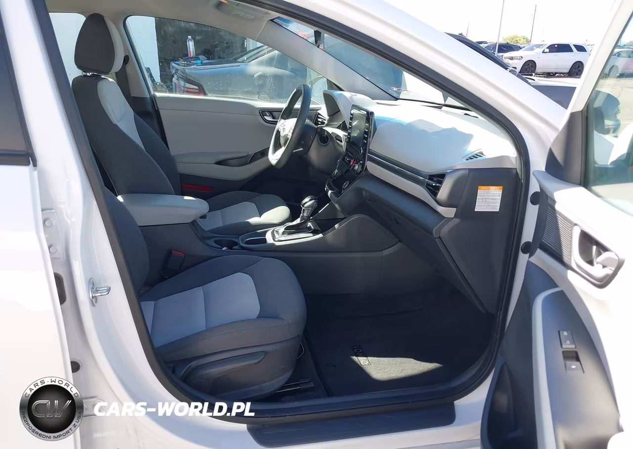 2020 Hyundai Ioniq Hybrid Blue VIN:KMHC65LC1LU233294 - 5