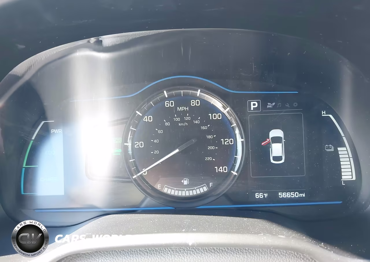 2019 Hyundai Ioniq Hybrid Blue VIN:KMHC65LC6KU106913 - 7