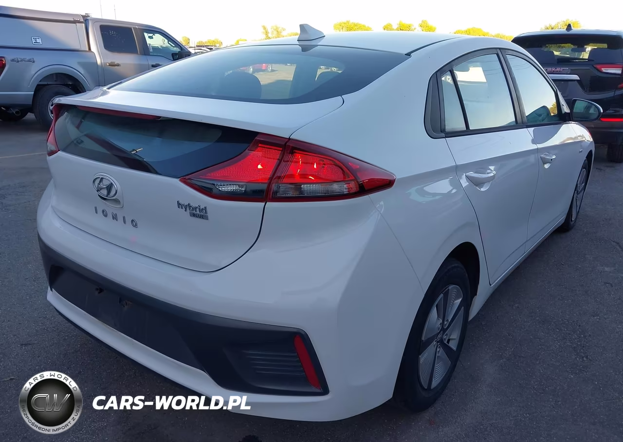 2020 Hyundai Ioniq Hybrid Blue VIN:KMHC65LC7LU232909 - 4