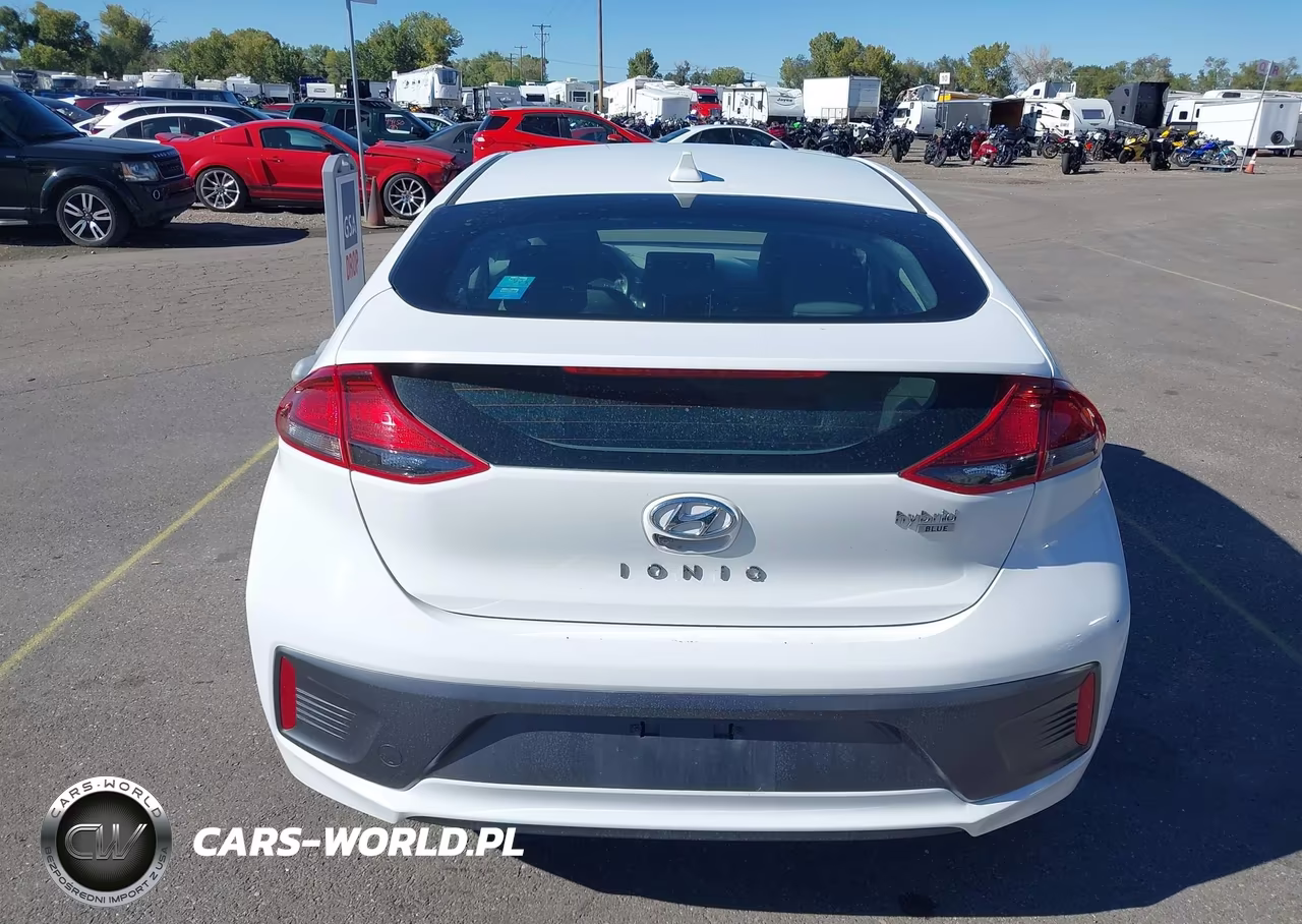 2020 Hyundai Ioniq Hybrid Blue VIN:KMHC65LC3LU233281 - 18