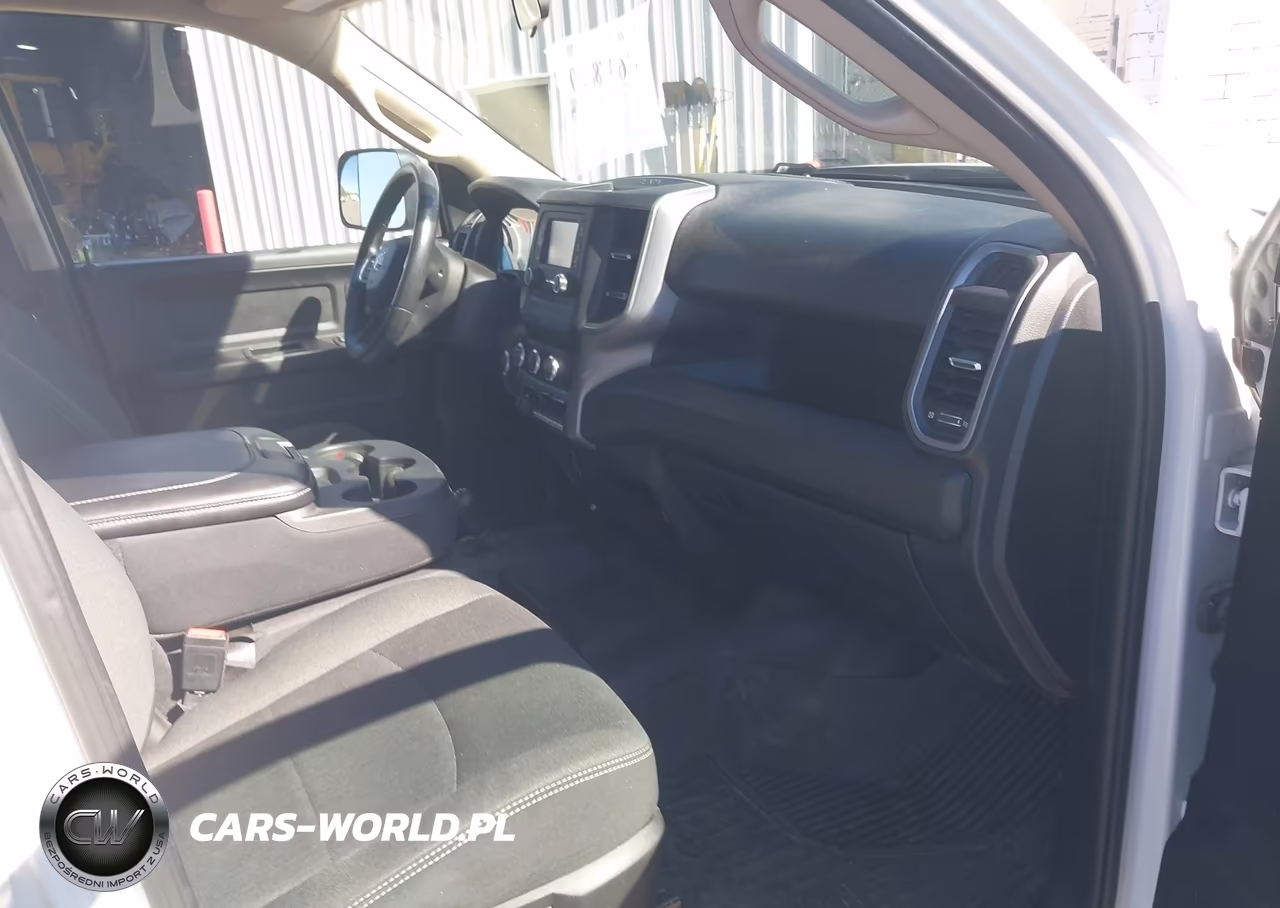 2020 Ram 2500 Tradesman 4X4 6'4 Box VIN:3C6UR5CJ2LG236830 - 5