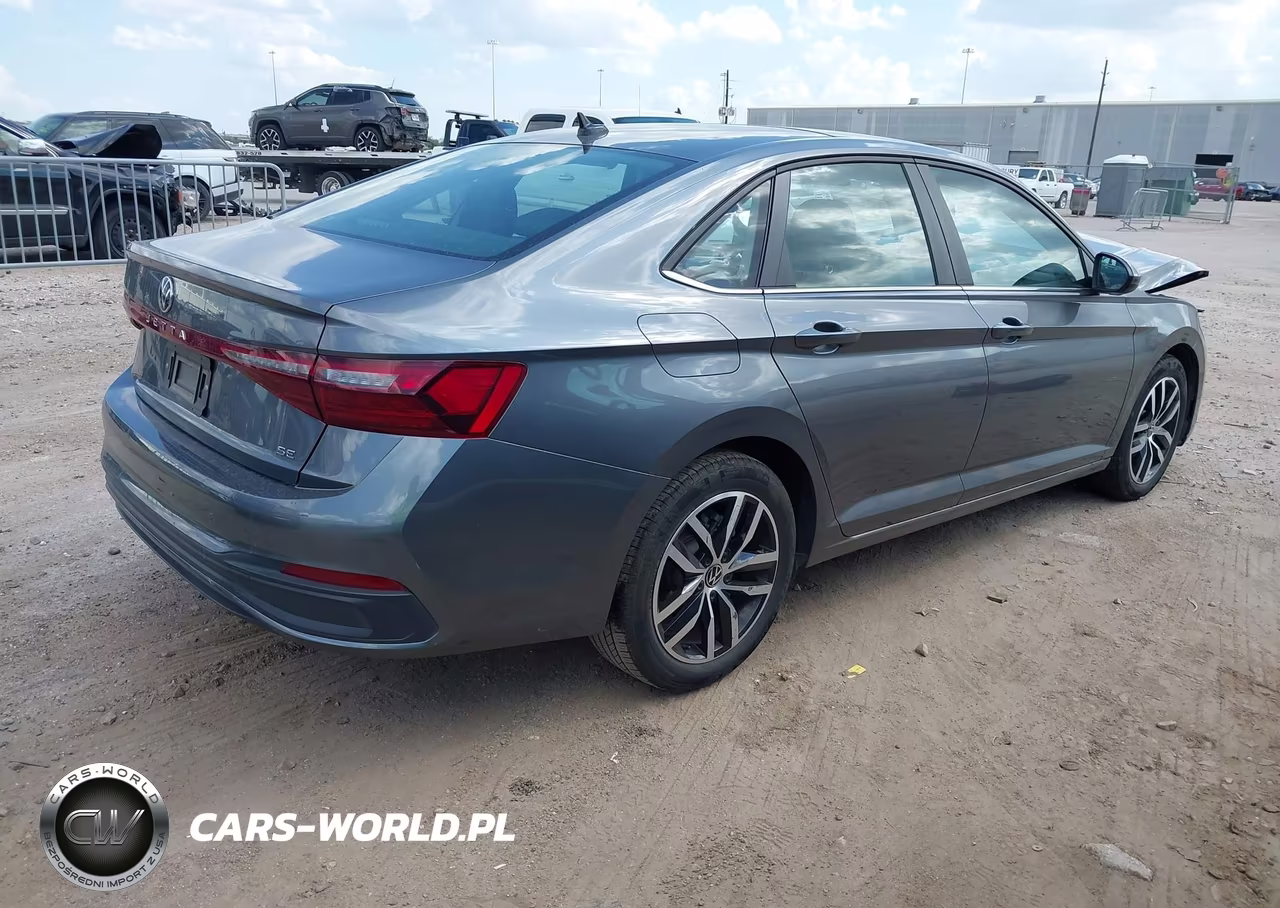 2025 Volkswagen Jetta 1.5T Se VIN:3VW7X7BU4SM080404 - 4