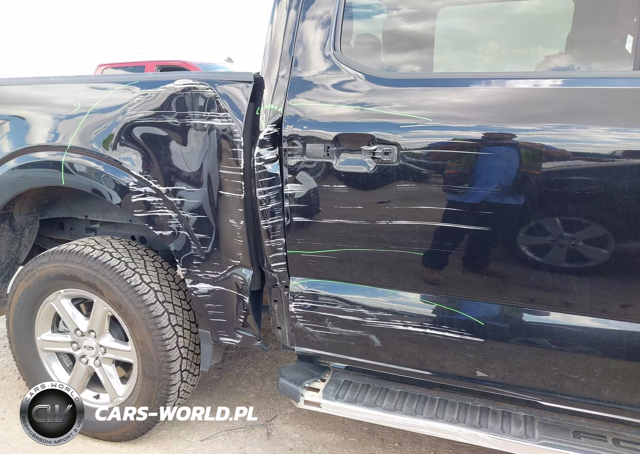 2025 Ford F-150 Xlt VIN:1FTEW3LP7SKE14768 - 17