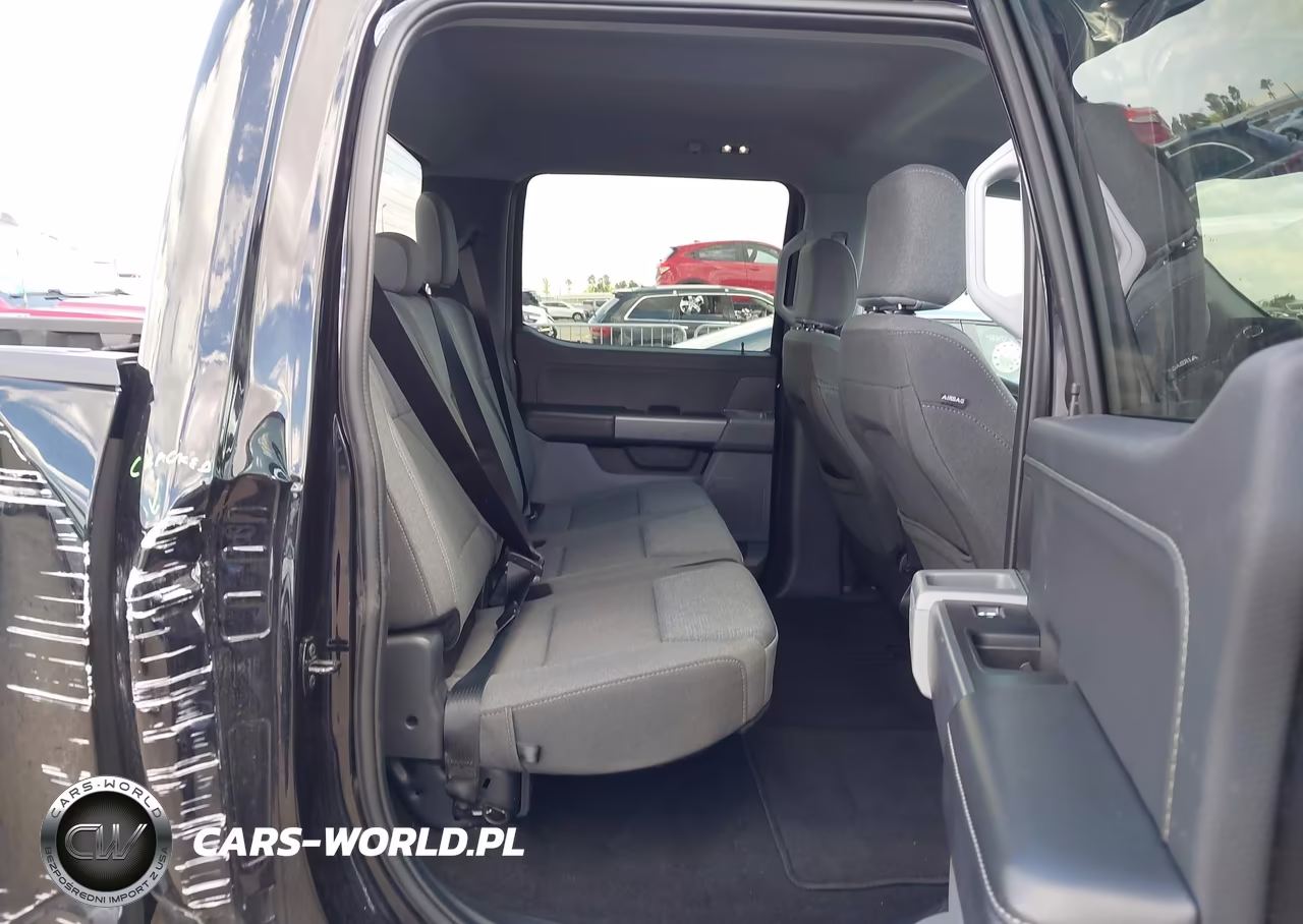 2025 Ford F-150 Xlt VIN:1FTEW3LP7SKE14768 - 8