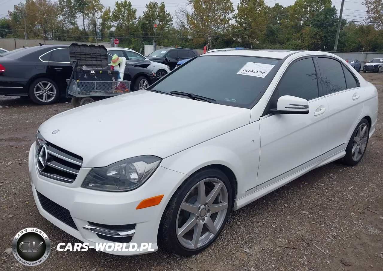 2014 Mercedes-Benz C 300 Sport 4Matic VIN:WDDGF8AB0EA962334 - 2