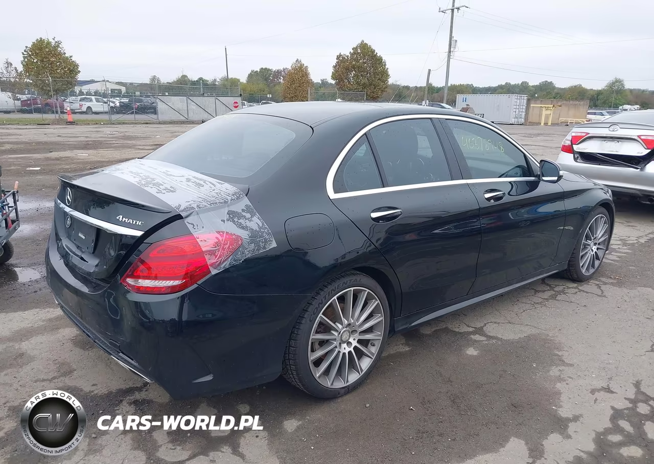 2015 Mercedes-Benz C 300 Sport 4Matic VIN:55SWF4KB1FU048954 - 4