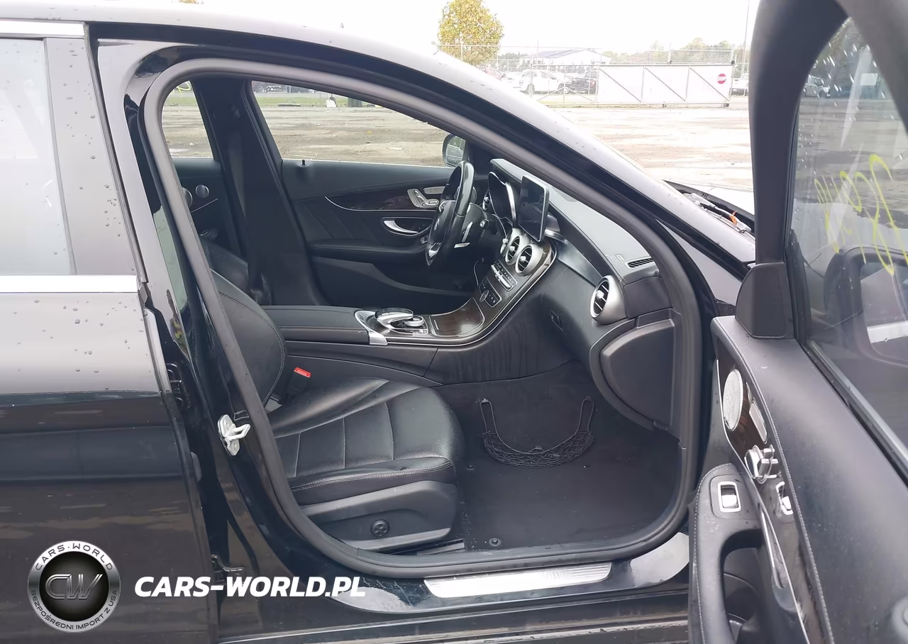 2015 Mercedes-Benz C 300 Sport 4Matic VIN:55SWF4KB1FU048954 - 5
