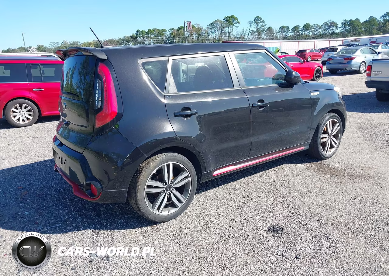 2015 Kia Soul + VIN:KNDJP3A51F7773913 - 4