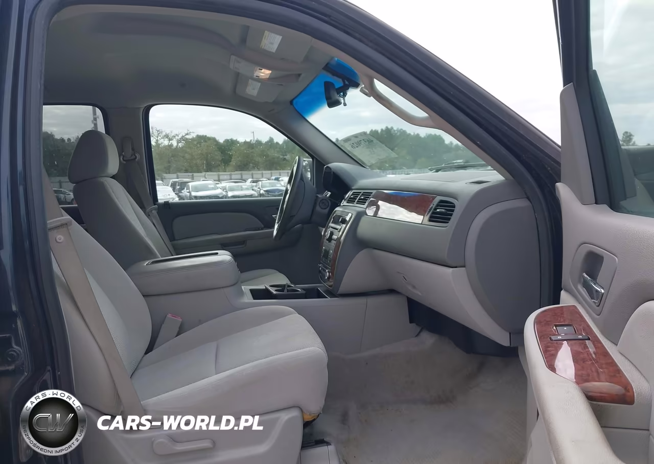2007 Chevrolet Tahoe Lt VIN:1GNFC13J37J333557 - 5