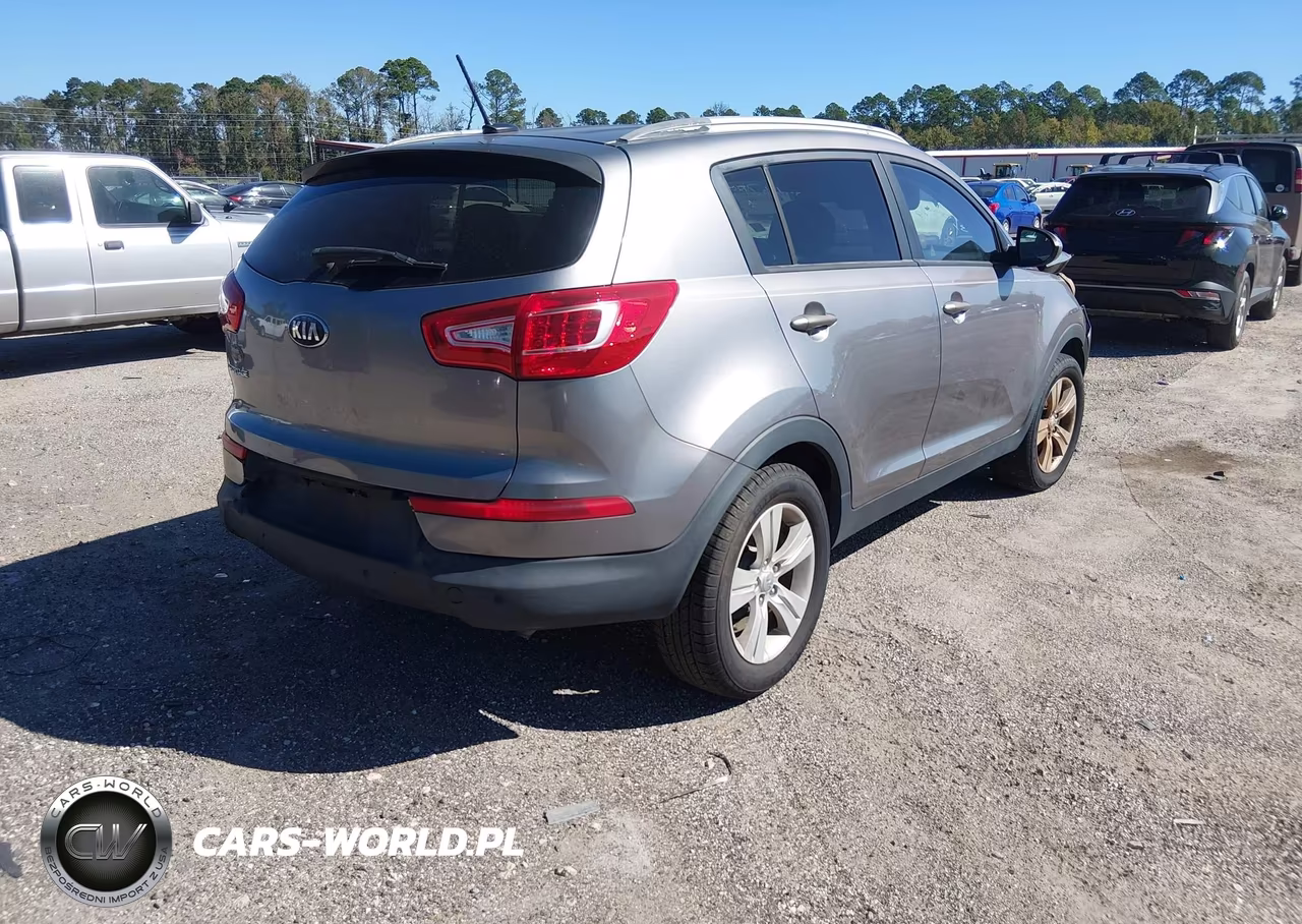 2013 Kia Sportage Lx VIN:KNDPB3A26D7480519 - 4