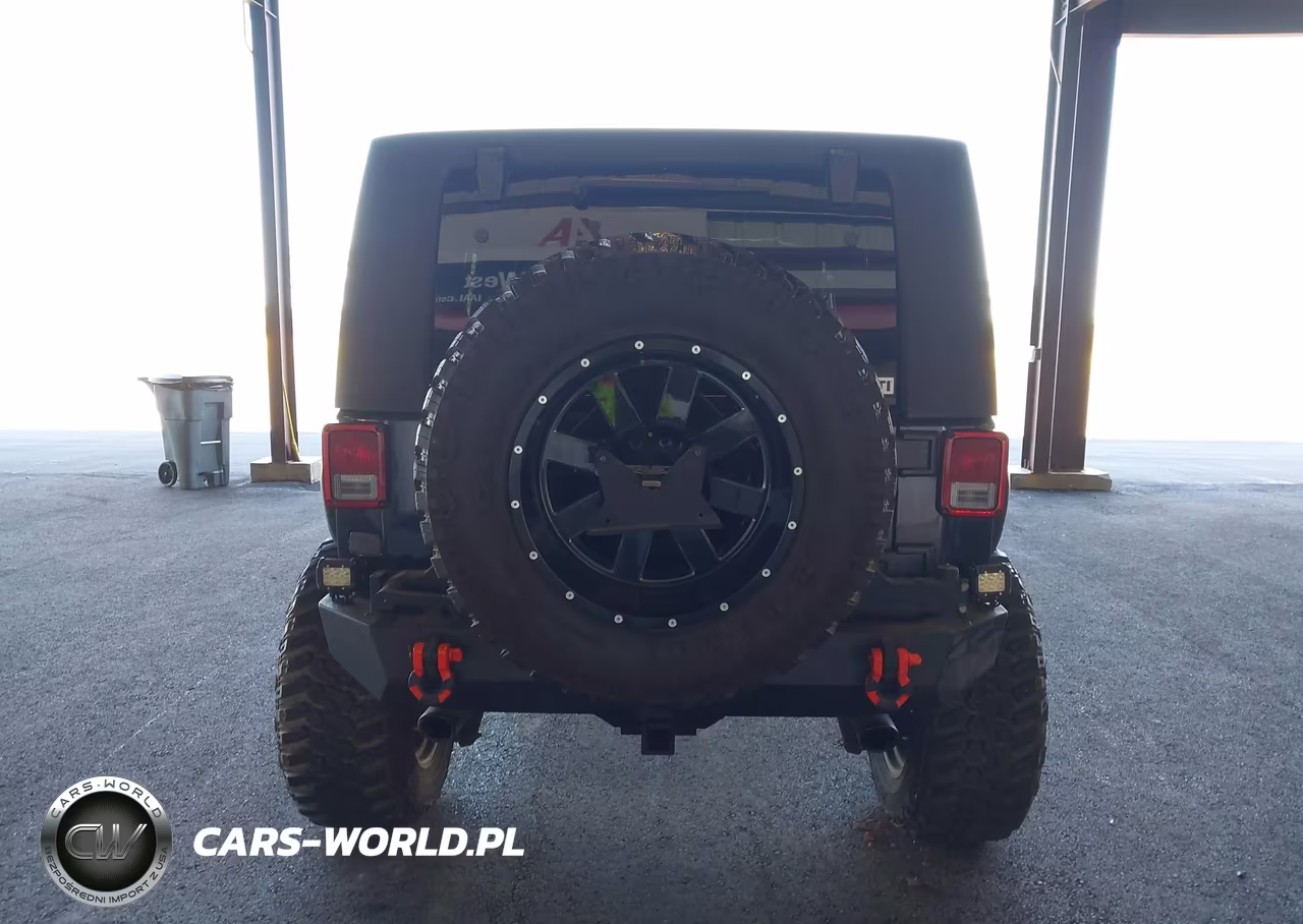2007 Jeep Wrangler Unlimited Rubicon VIN:1J8GA69157L115883 - 16