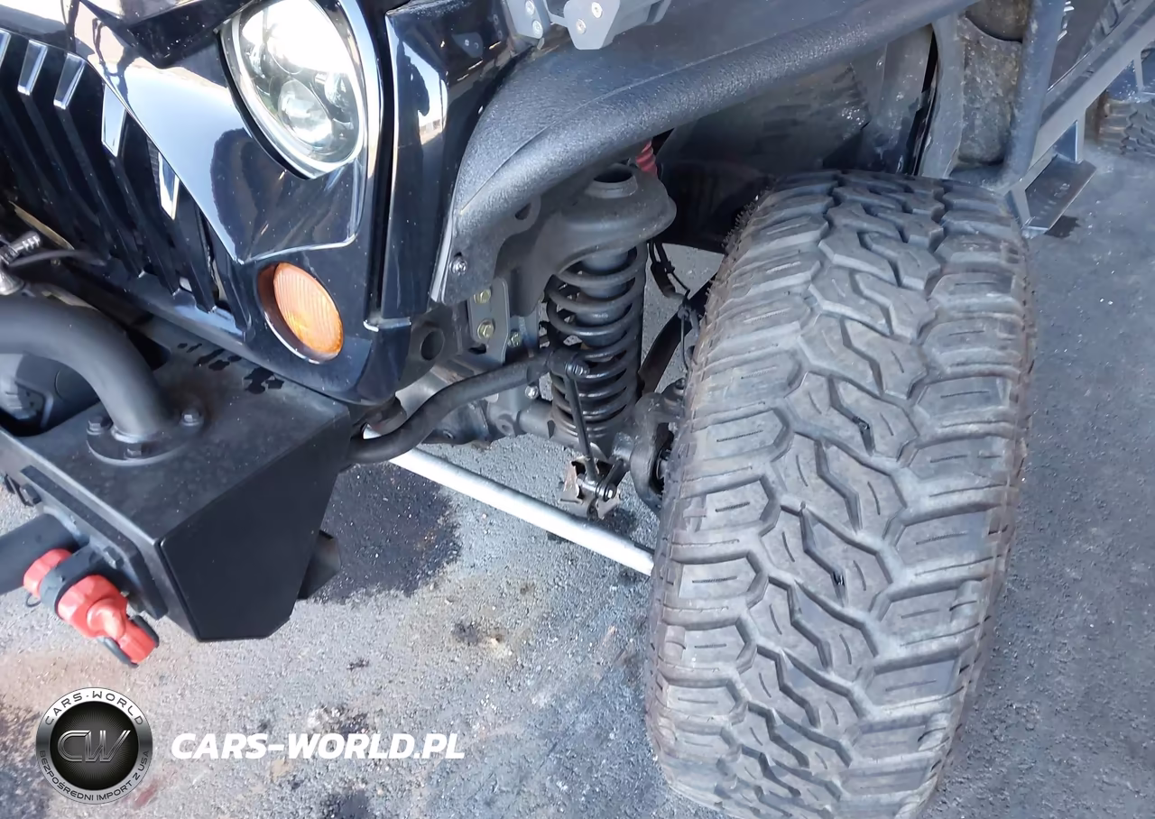2007 Jeep Wrangler Unlimited Rubicon VIN:1J8GA69157L115883 - 17