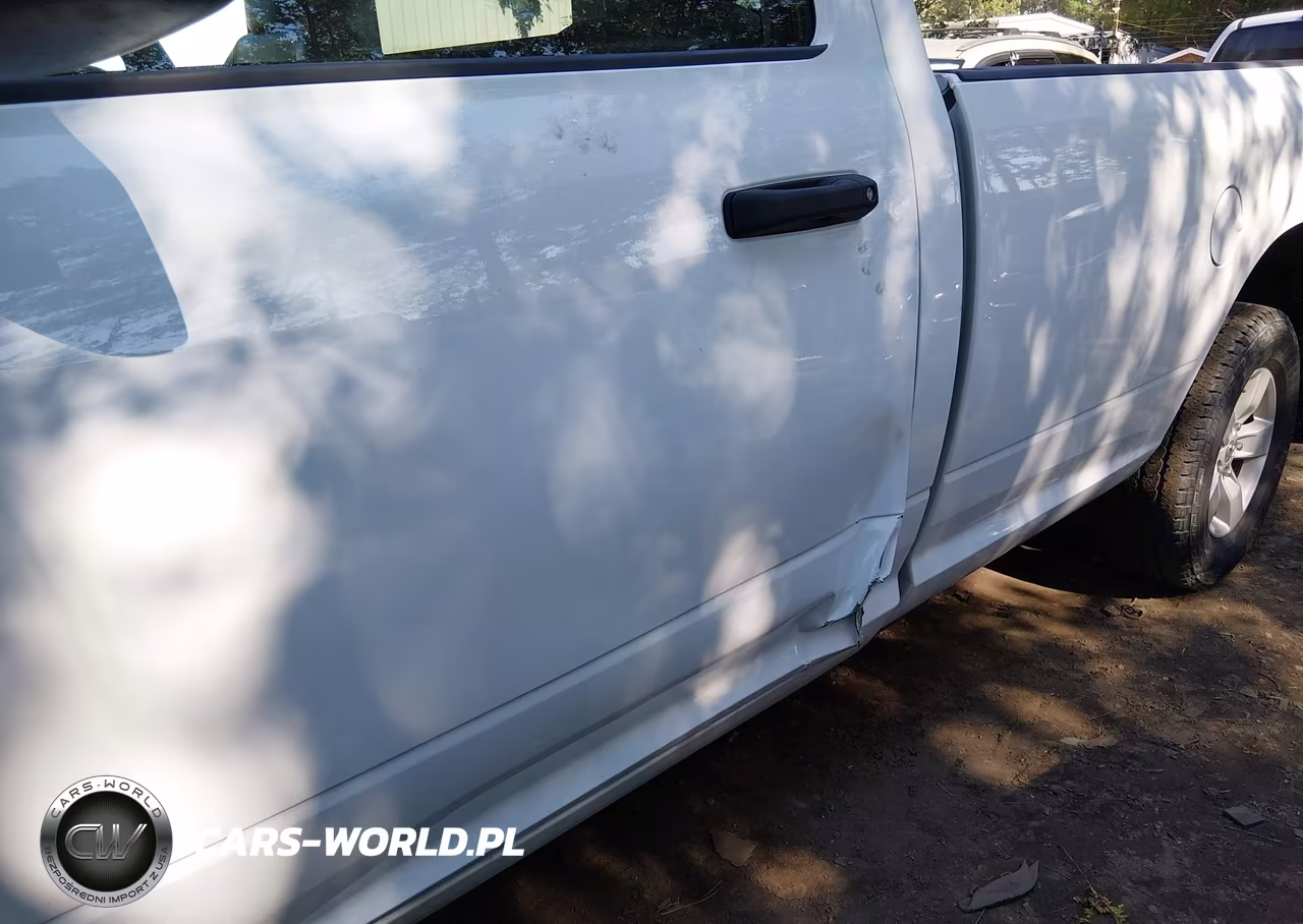 2019 Ram 1500 Classic Tradesman 4X4 8' Box VIN:3C6JR7DT3KG585749 - 6