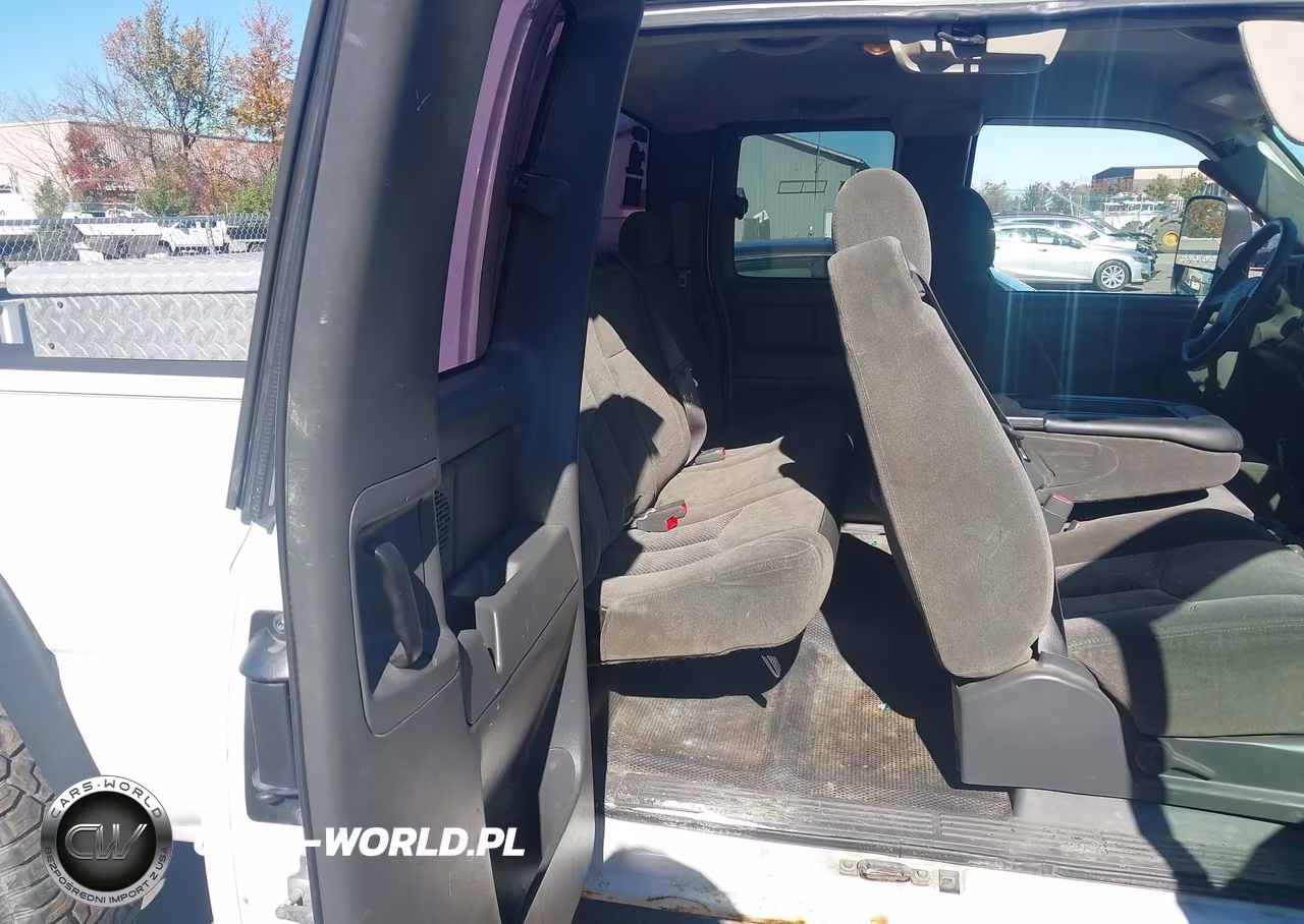 2007 Chevrolet Silverado 2500Hd Classic Work Truck VIN:1GCHK29D97E151866 - 8