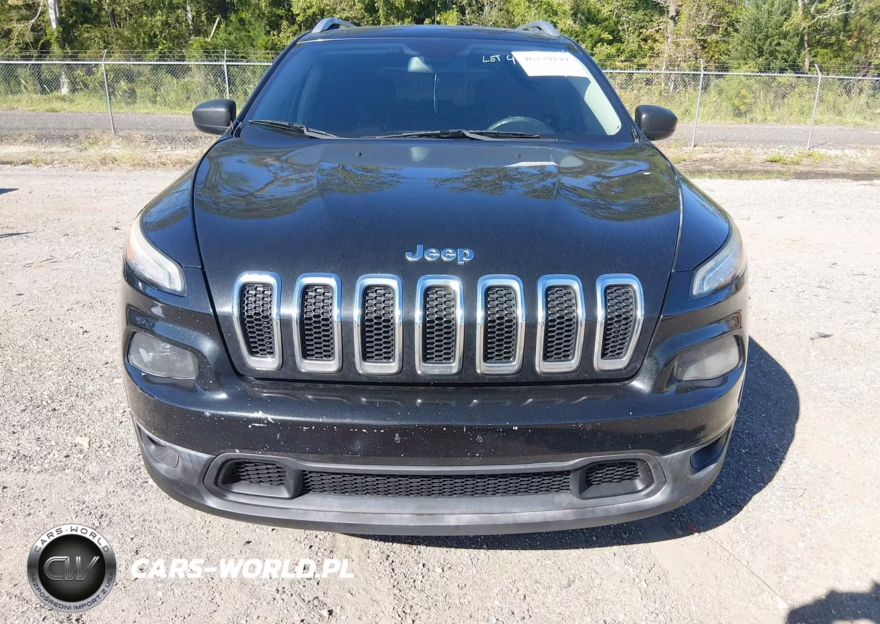2016 Jeep Cherokee Latitude VIN:1C4PJLCB5GW351763 - 6
