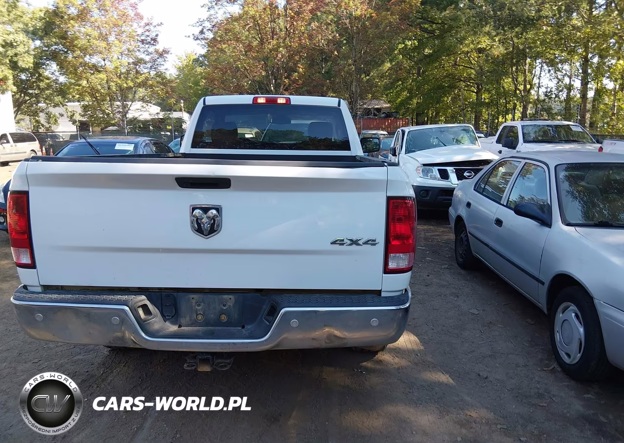 2019 Ram 1500 Classic Tradesman 4X4 8' Box VIN:3C6JR7DT2KG646900 - 16