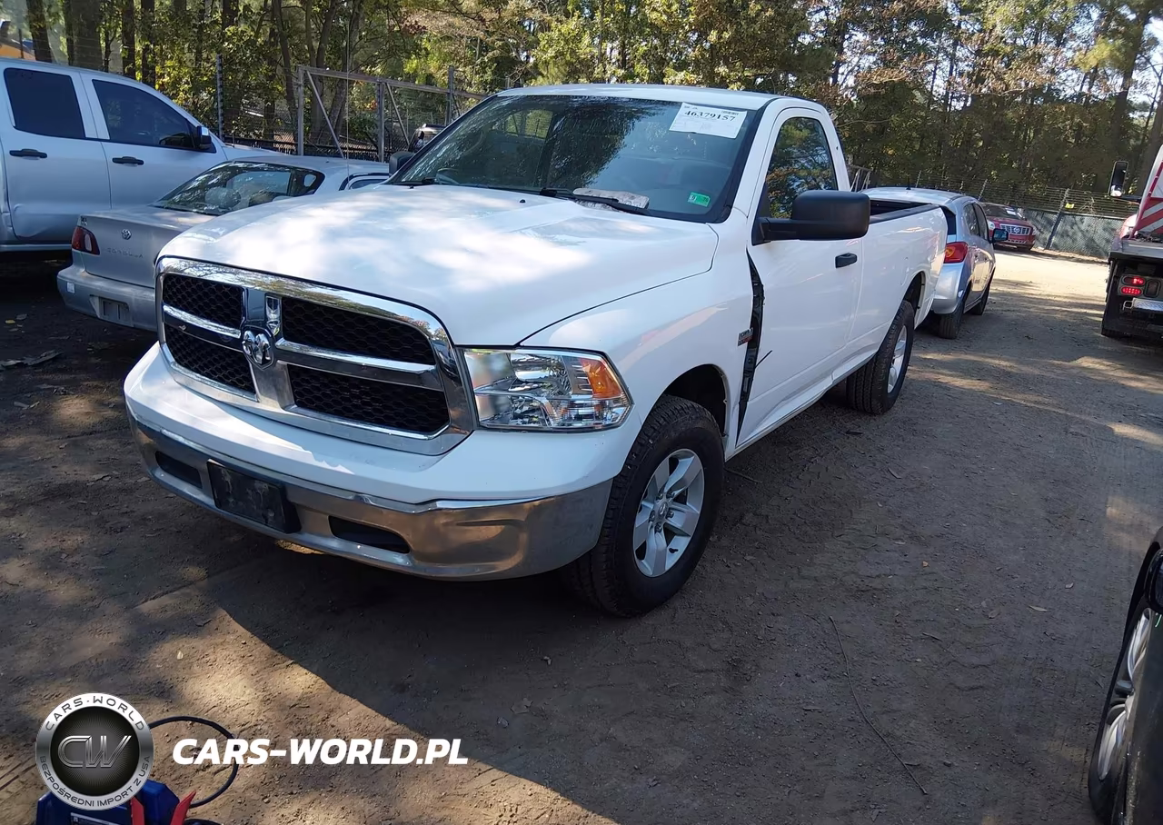 2019 Ram 1500 Classic Tradesman 4X4 8' Box VIN:3C6JR7DT2KG646900 - 2
