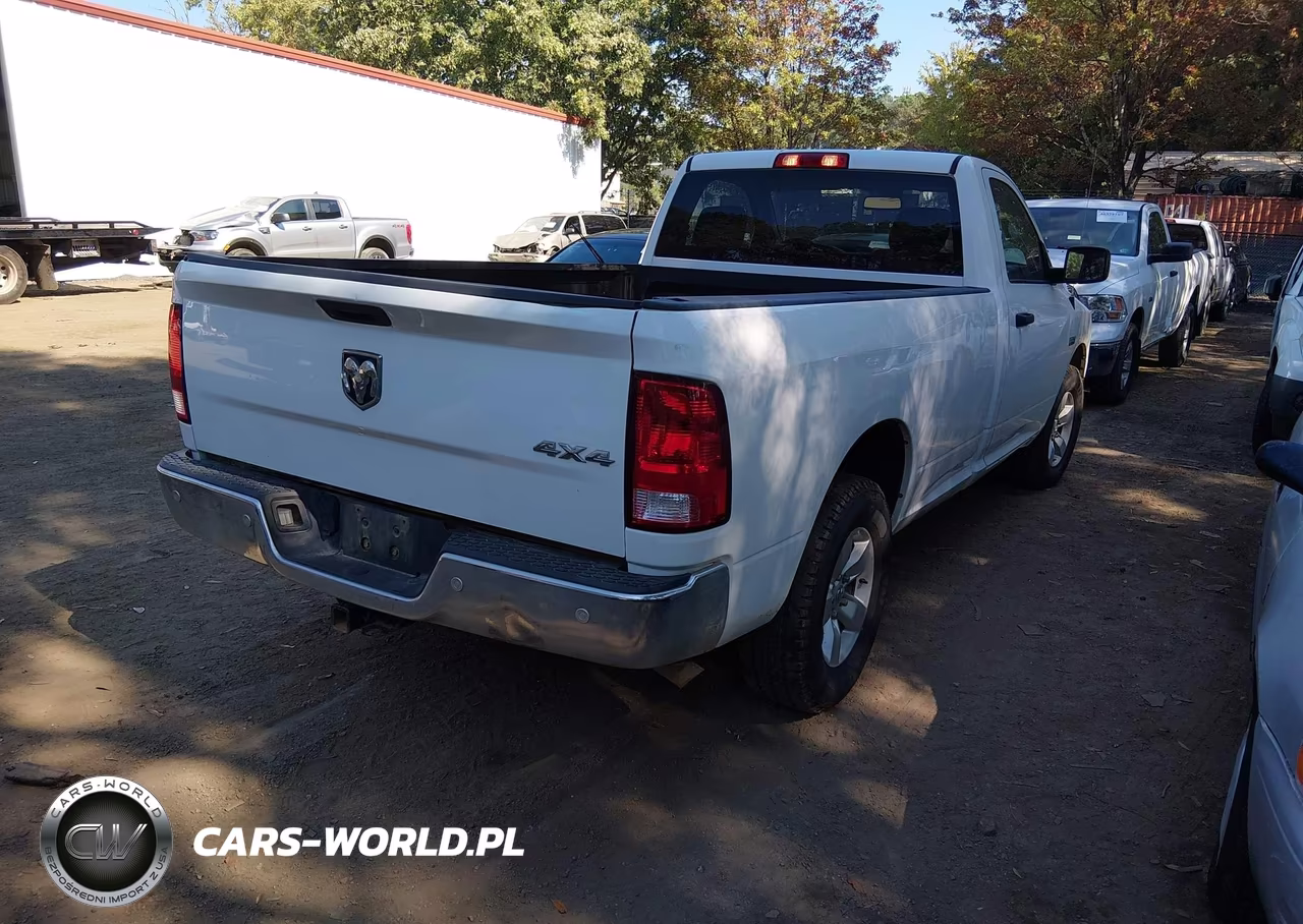 2019 Ram 1500 Classic Tradesman 4X4 8' Box VIN:3C6JR7DT2KG646900 - 4