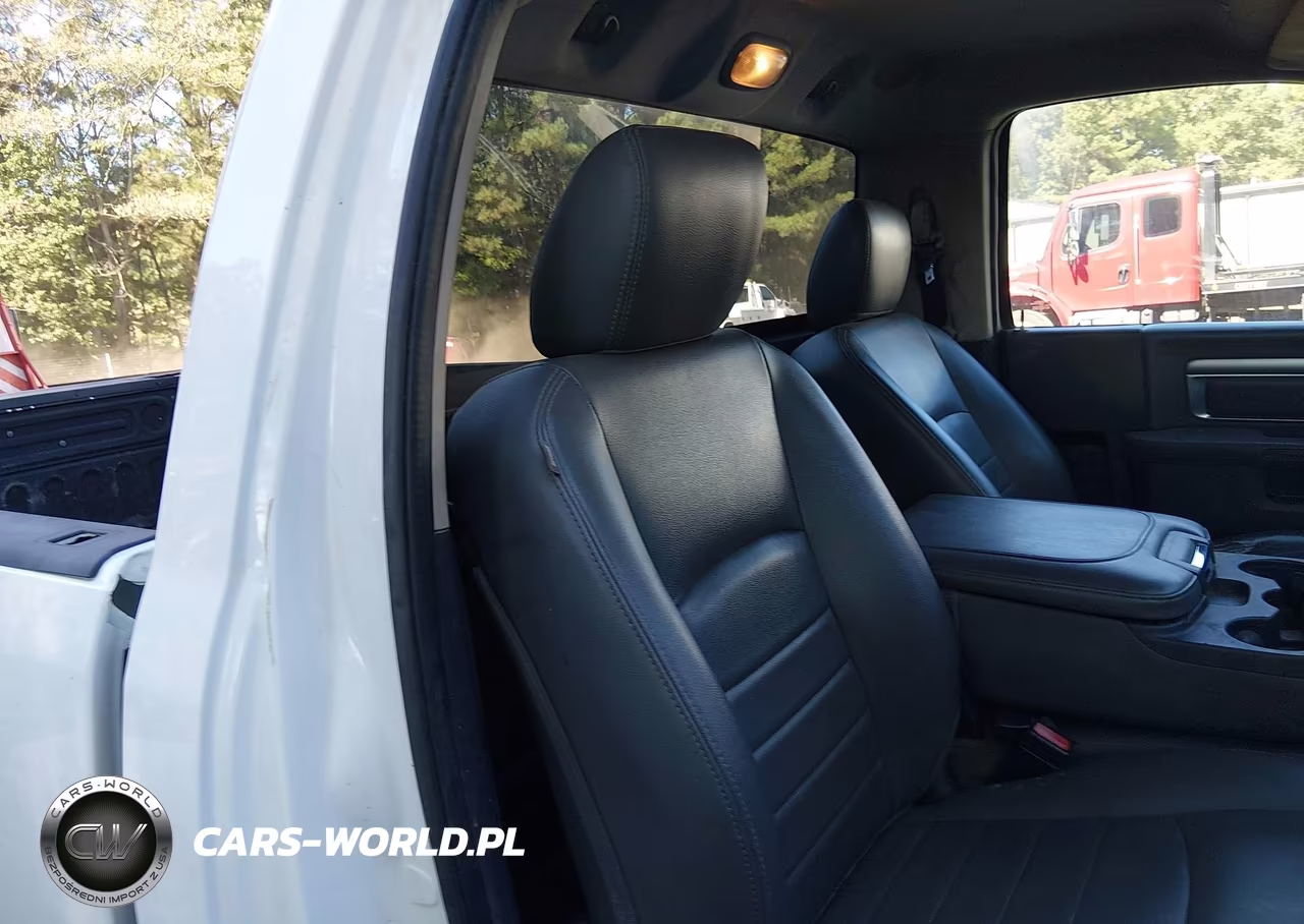 2019 Ram 1500 Classic Tradesman 4X4 8' Box VIN:3C6JR7DT2KG646900 - 8