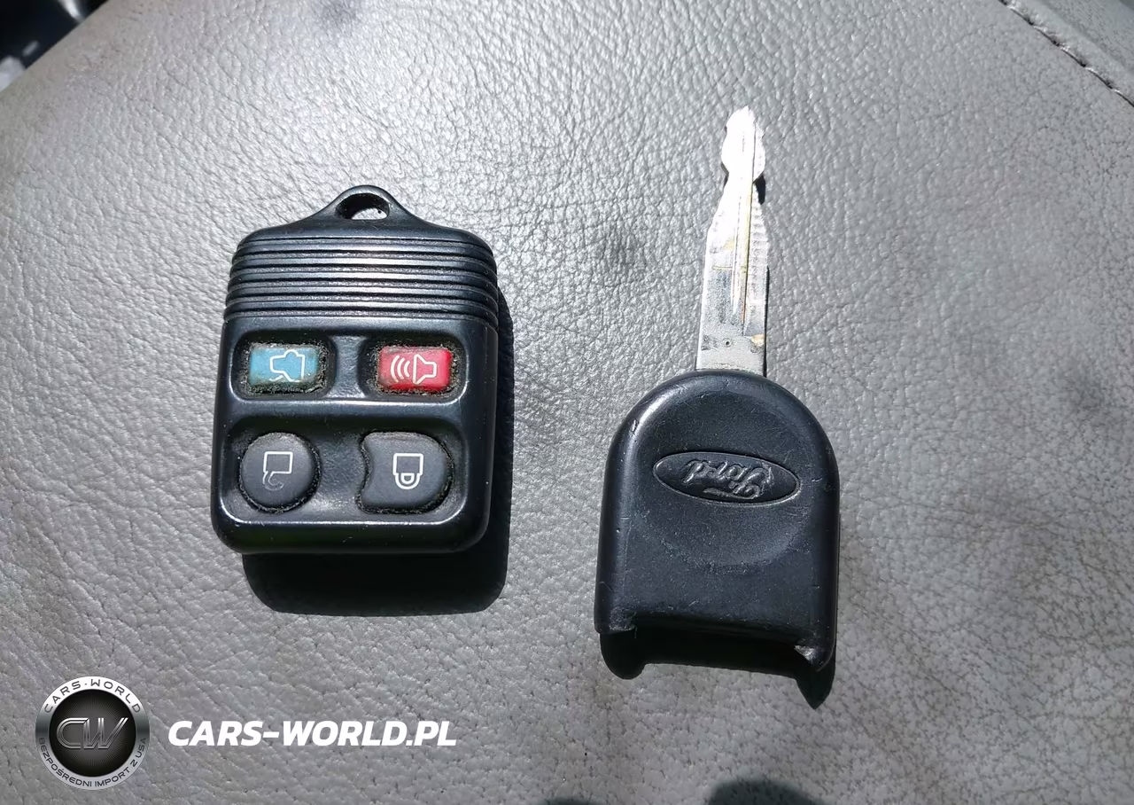 2006 Ford Expedition VIN:1FMFU20596LB01787 - 11