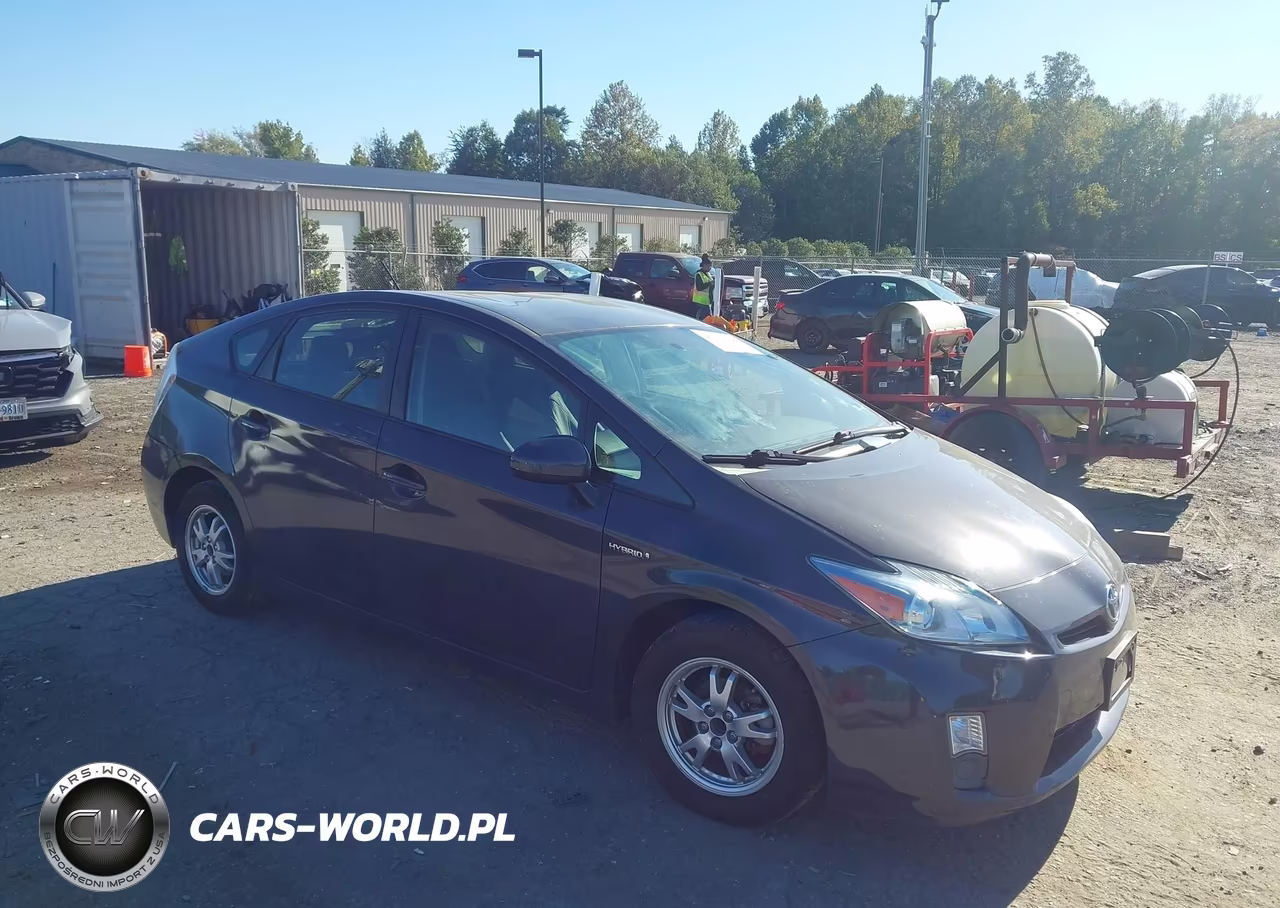 2011 Toyota Prius Two