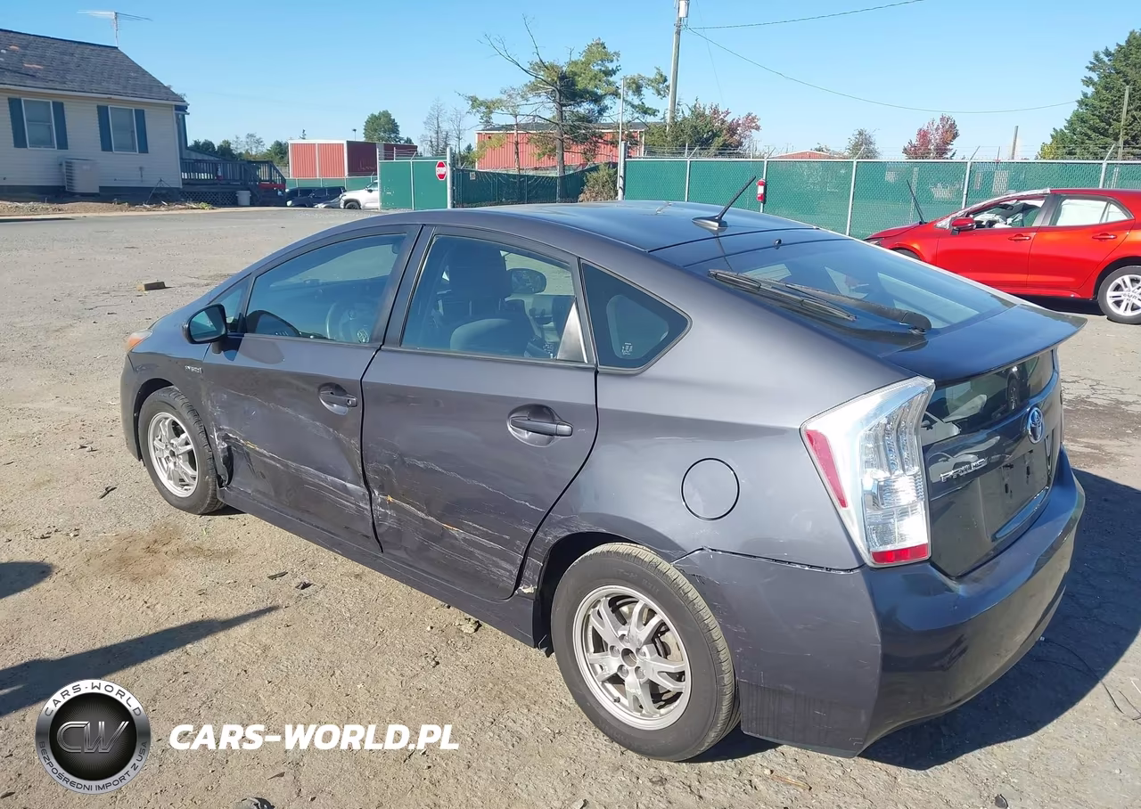 2011 Toyota Prius Two VIN:JTDKN3DU8B1374491 - 3