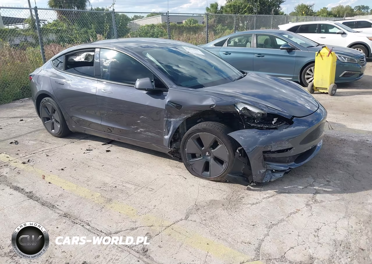 2023 Tesla Model 3 Rear-Wheel Drive