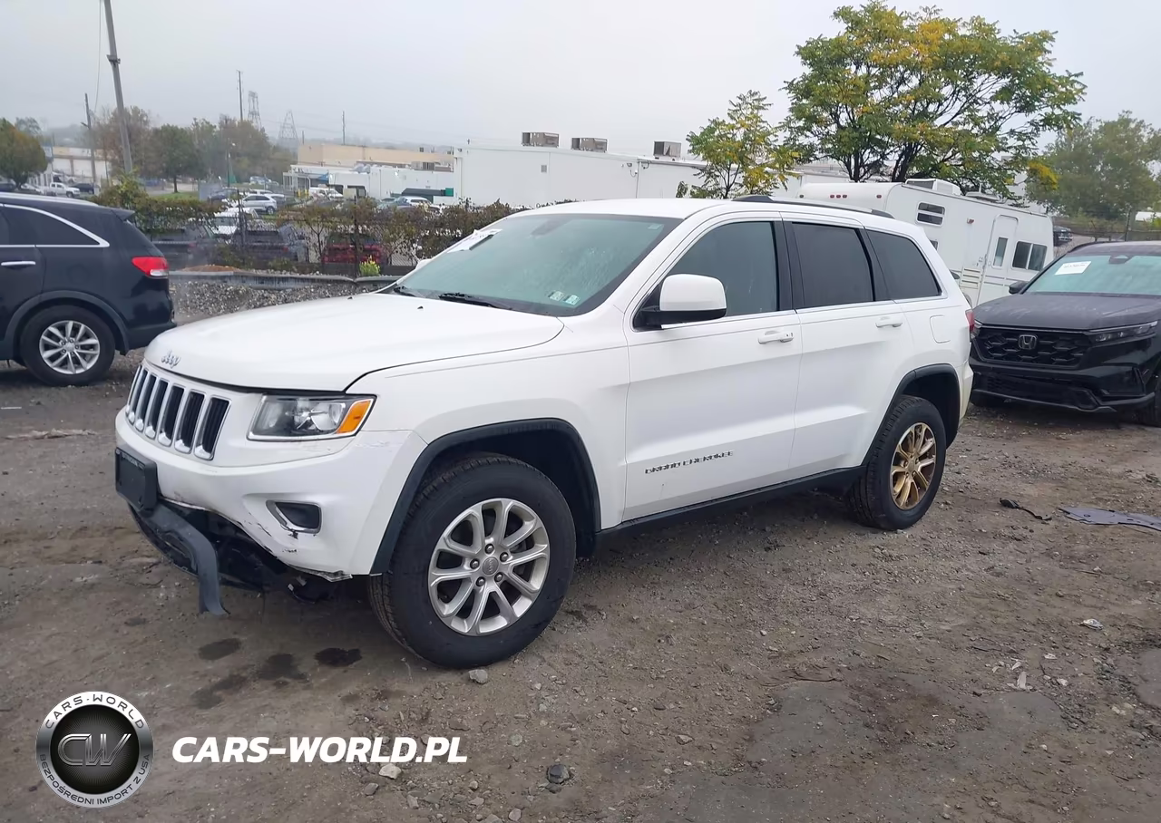2015 Jeep Grand Cherokee Laredo VIN:1C4RJFAG3FC237155 - 2