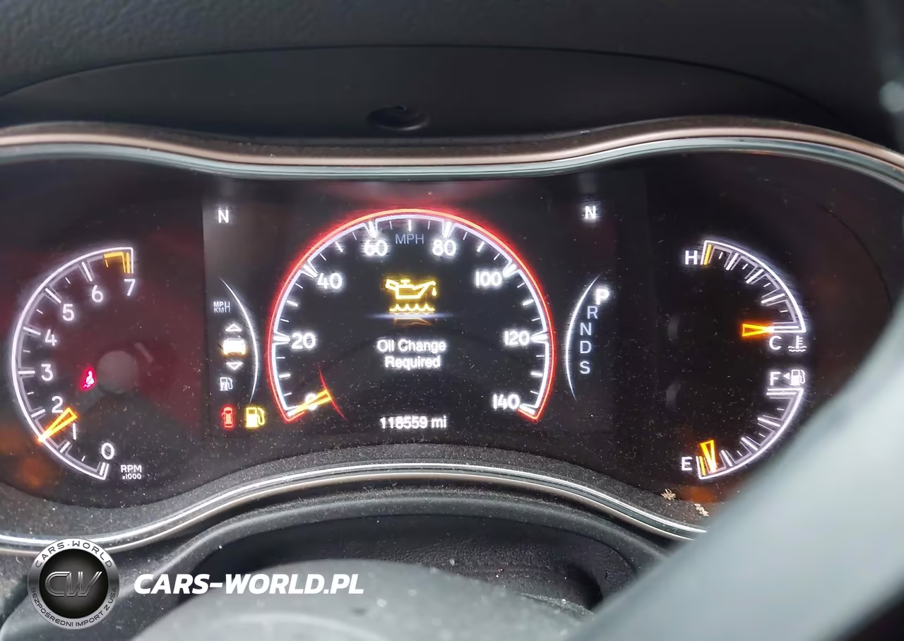 2015 Jeep Grand Cherokee Laredo VIN:1C4RJFAG3FC237155 - 7