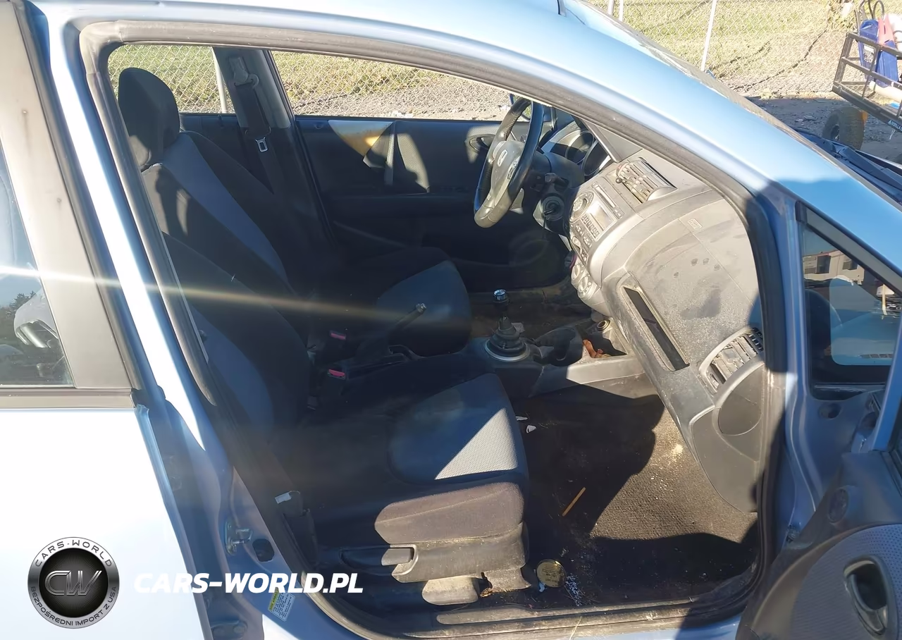2008 Honda Fit Sport VIN:JHMGD37668S059650 - 5