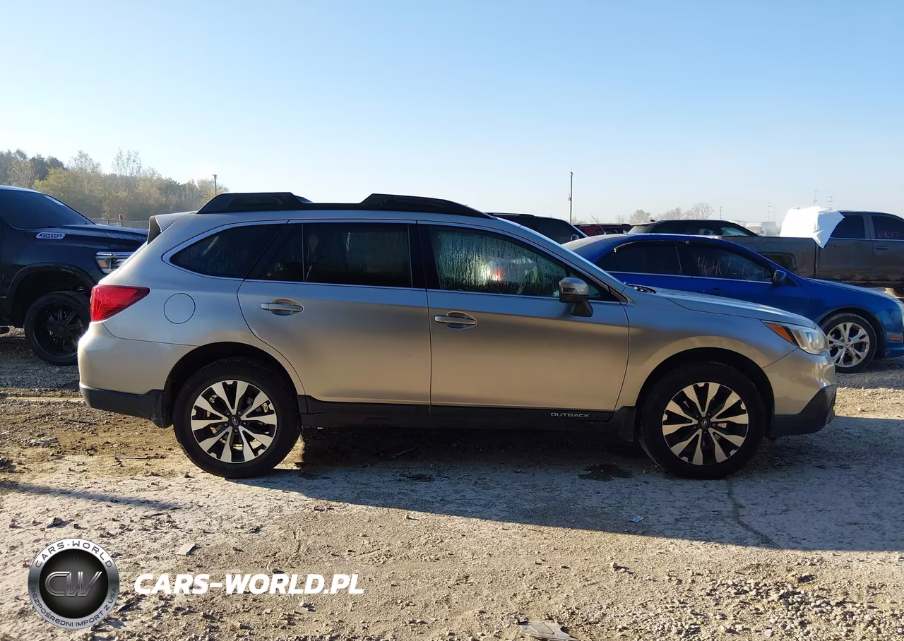 2015 Subaru Outback 3.6R Limited VIN:4S4BSELC8F3214565 - 13
