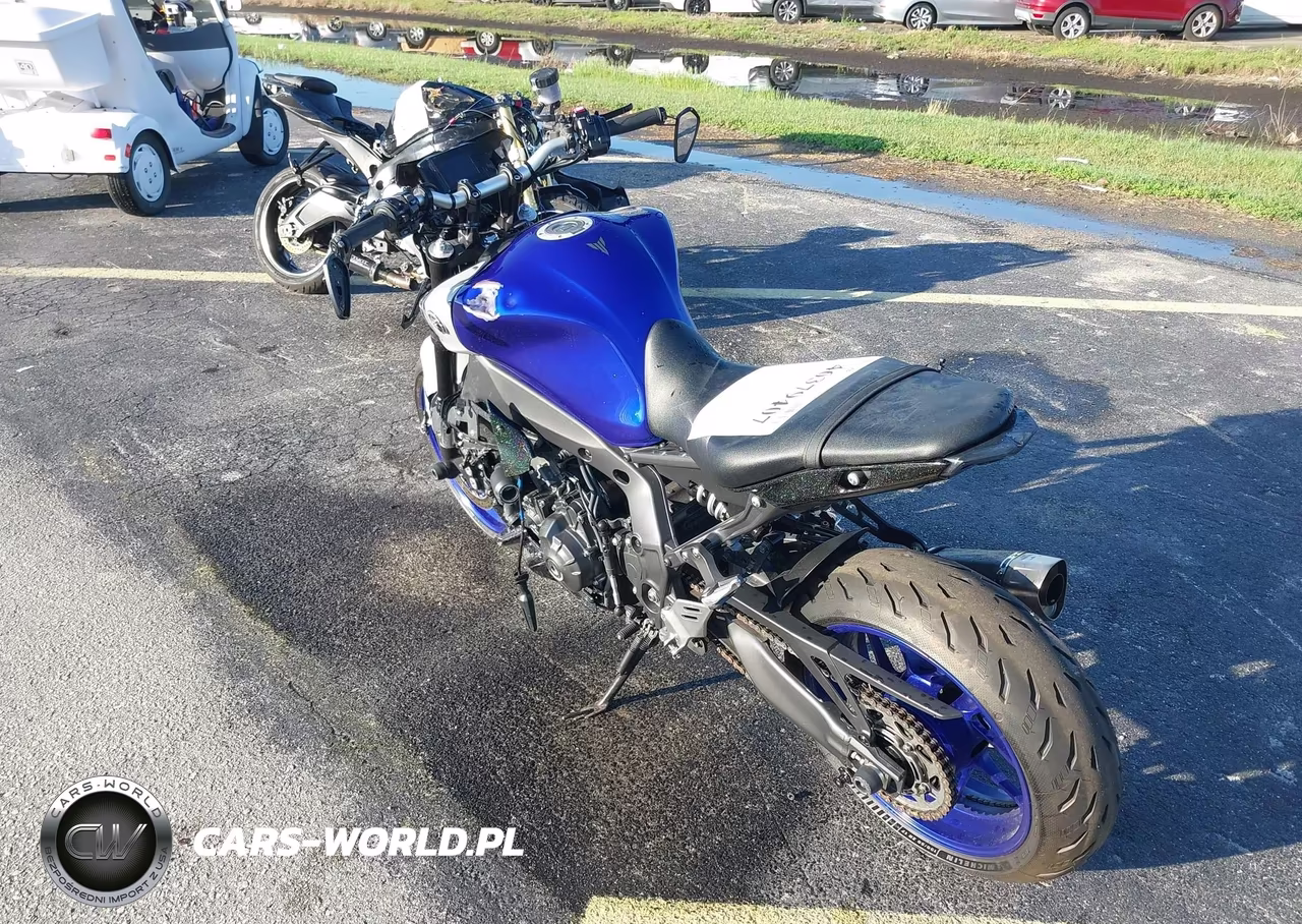2021 Yamaha Mt09 VIN:JYARN71E5MA000910 - 3