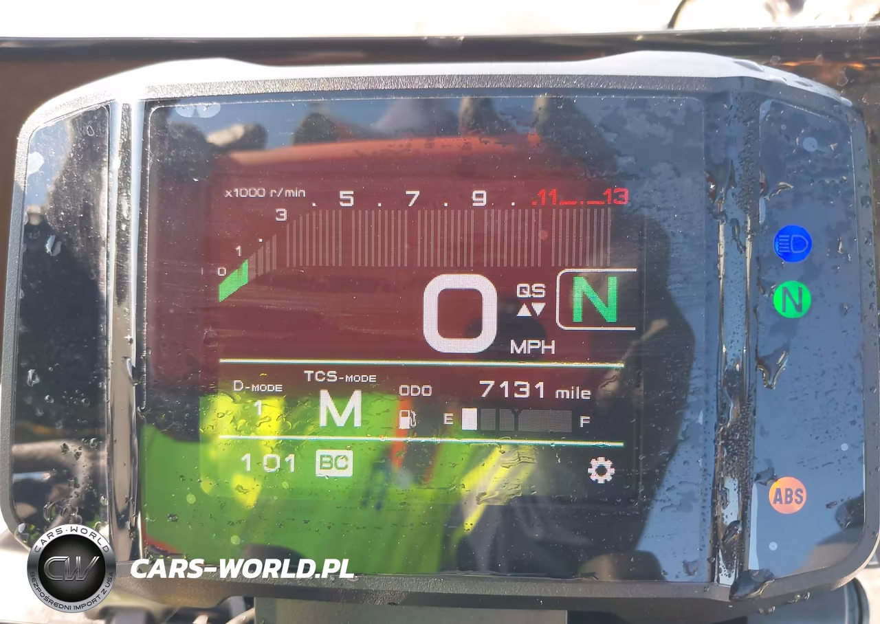 2021 Yamaha Mt09 VIN:JYARN71E5MA000910 - 7