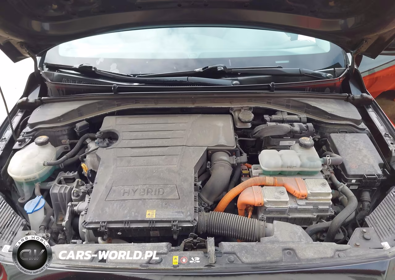 2018 Hyundai Ioniq Hybrid Blue VIN:KMHC65LC7JU100598 - 10