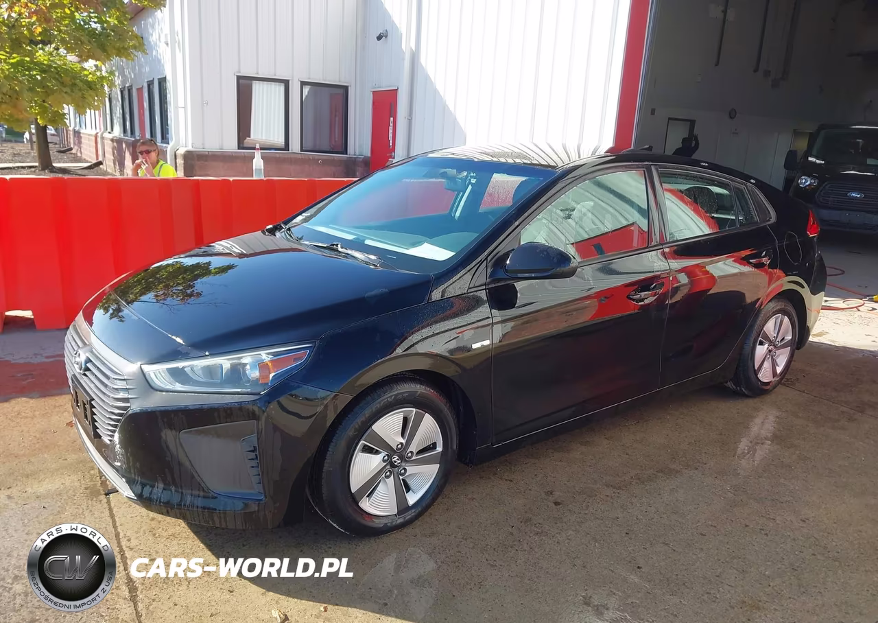 2018 Hyundai Ioniq Hybrid Blue VIN:KMHC65LC7JU100598 - 2