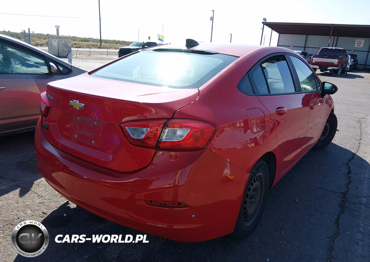 2018 Chevrolet Cruze Ls Auto VIN:1G1BC5SM6J7188215 - 4