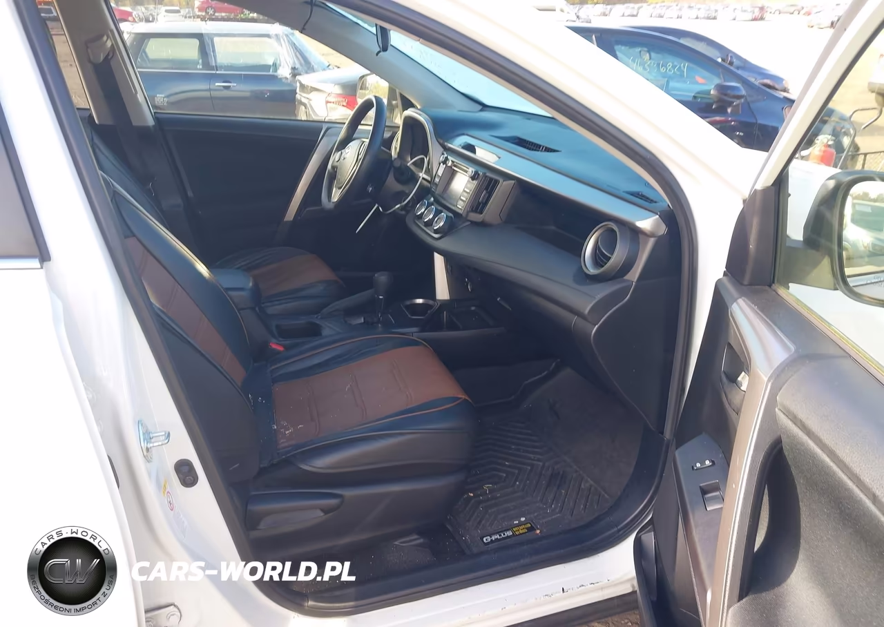 TOYOTA RAV4 LE VIN:JTMBFREV8GJ080460 - 5