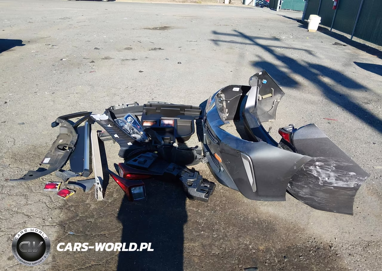 2020 Toyota Prius Le Awd-E VIN:JTDL9RFU8L3014507 - 19